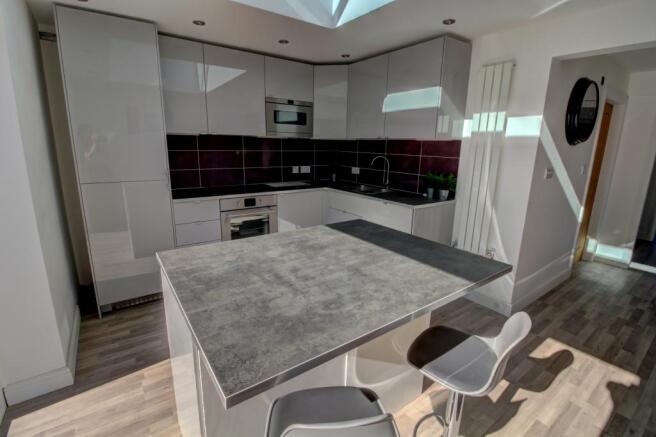 KITCHEN8