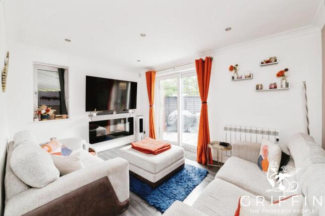 ed1f1c7f35shirleygardensbasildonss131ba7