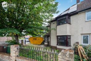 5, The Circle, Tilbury RM18 7RS
