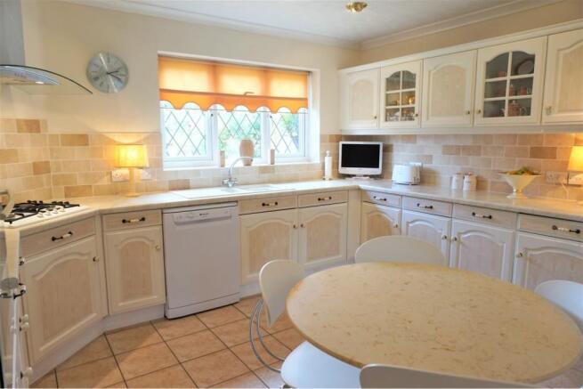 Kitchen/Breakfast