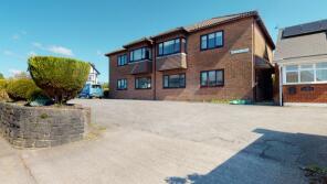 3 Flat 3, Porthamal Court, Pantbach Road, Rhiwbina, Cardiff CF14 6AF