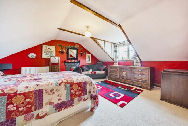 2nd DOUBLE BEDROOM.jpg