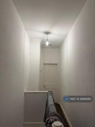 2 bed Terraced to rent Image 12