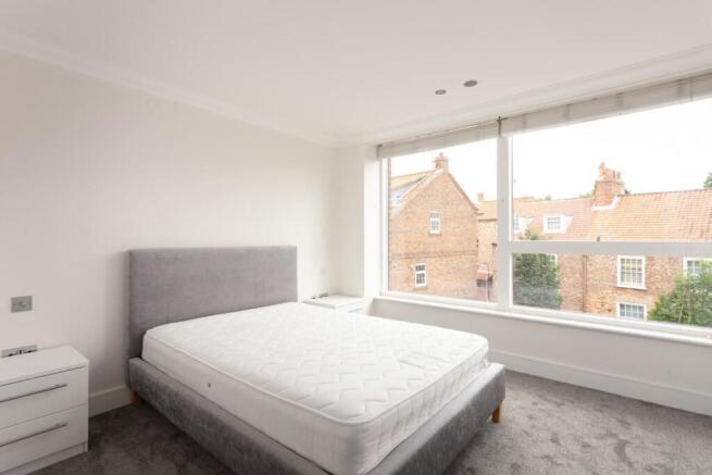 2 bed Apartment for sale Image 7