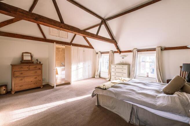 MASTER SUITE