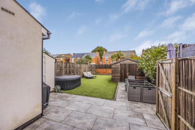 97 Torrington Road, Portsmouth-PorticoMarketing-So