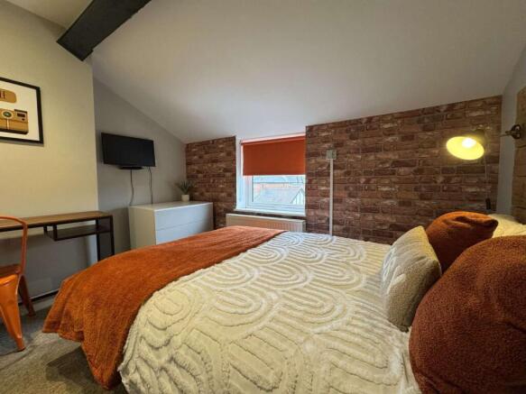 Ark Farmhouse Room 8 4.jpeg