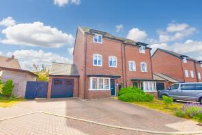 59, Watercress Rise, Bedford MK40 4US