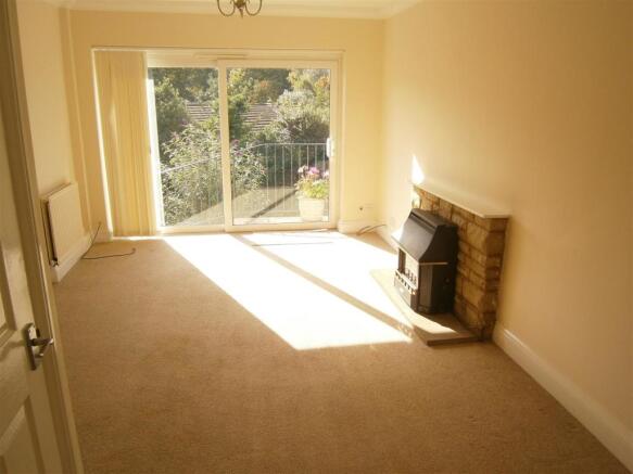 21 Sandford Rise 23.09.15 004.jpg