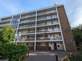 10, Gabriel House, Old Paradise Street, London SE11 6AL