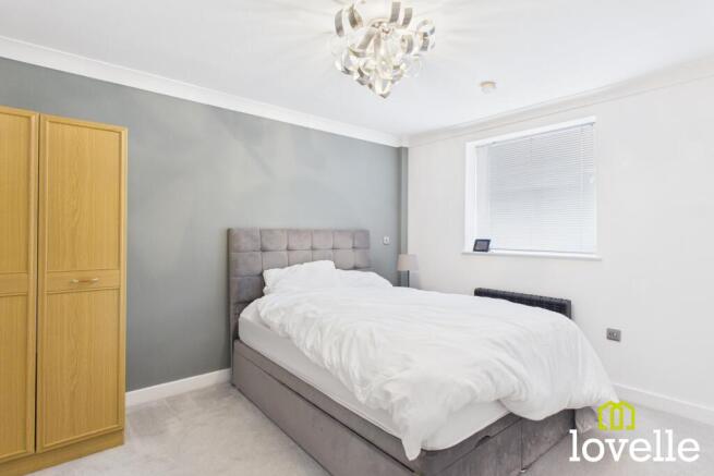 2 bed Flat for sale Image 12