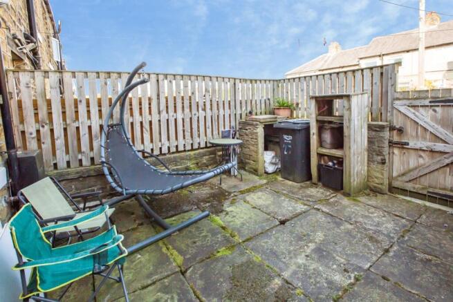 2 bed Terraced for sale Image 9