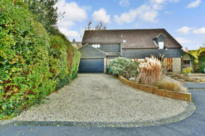 Driveway/Parking