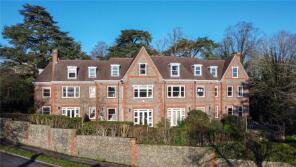Flat 11, Treetops, The Mount, Caversham, Reading RG4 7RE