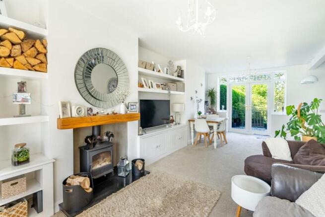 4 bed Semi-Detached for sale Image 6
