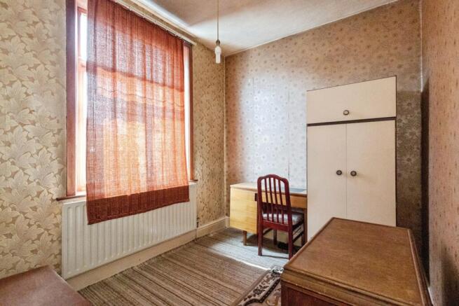 4 bed Semi-Detached for sale Image 12
