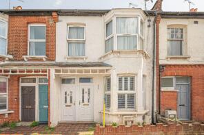 18, Grange Avenue, North Finchley, London N12 8DN