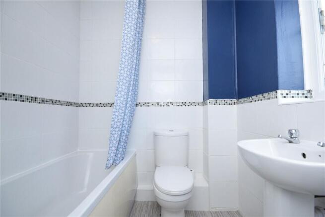 2 bed Terraced for sale Image 8