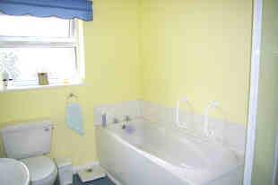 BATHROOM / WC