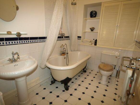 Photo 6