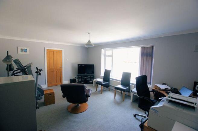 Family Room/Be...