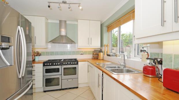 Kitchen 1