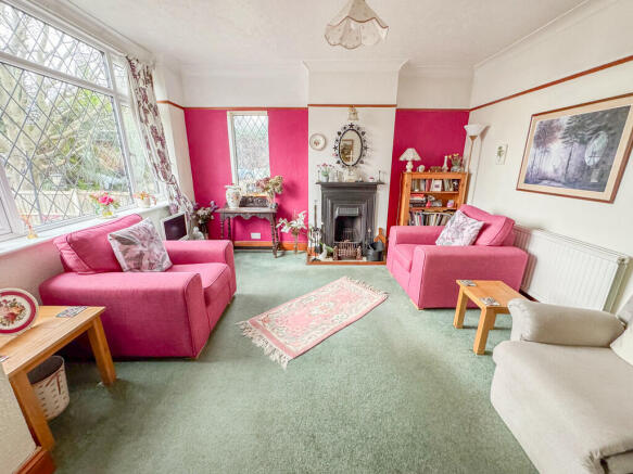 lounge 1
