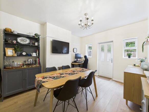 50 Radcliffe Drive photo 4