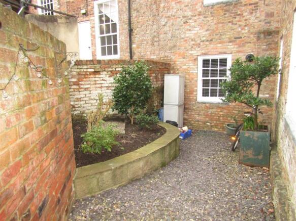 1 bed Flat for sale Image 11