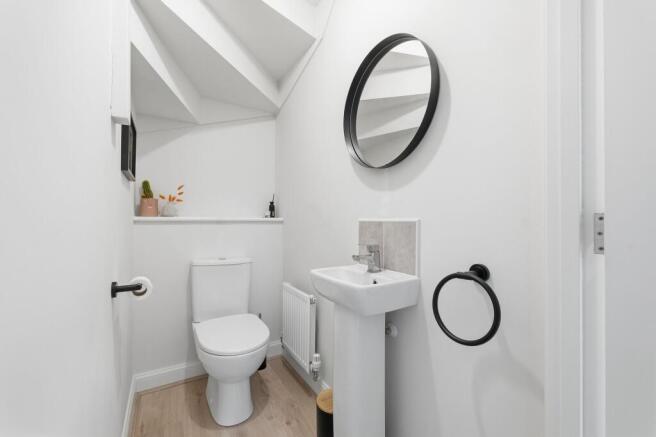 3 bed Semi-Detached for sale Image 11