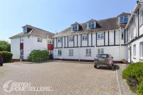 10, 28 The Cloisters, Queens Road, Whitstable CT5 2FZ