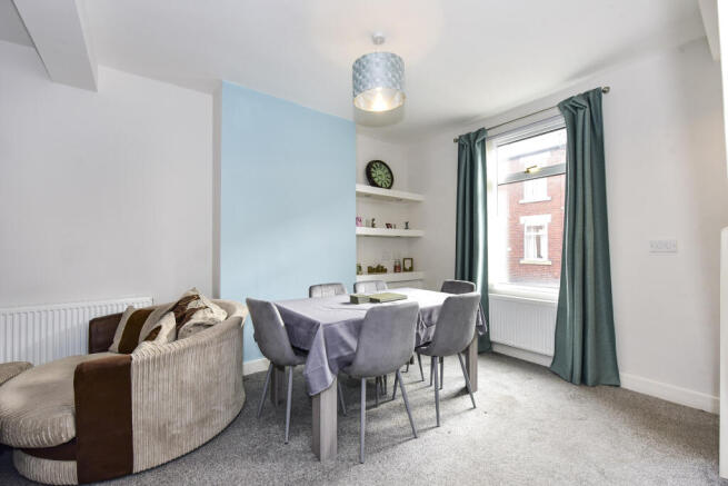 3 bed Terraced for sale Image 8