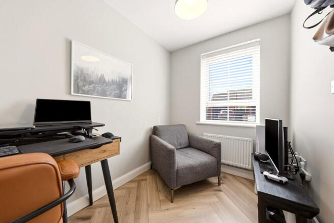 3 bed Semi-Detached for sale Image 10