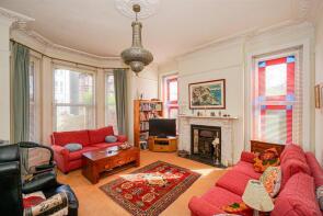 Room 11, 13-15, Priory Avenue, Hastings TN34 1UH