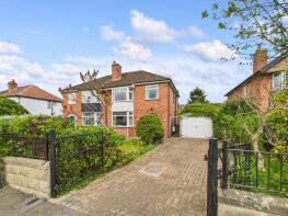 17, St James Avenue, Upton, Chester CH2 1NA