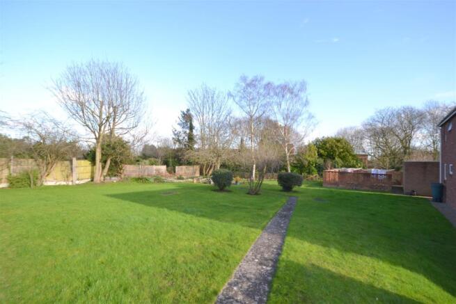 gardens 6.JPG
