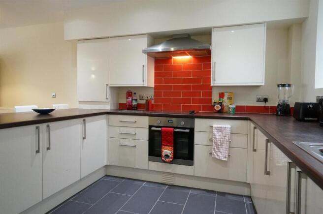 Seion Chapel Flat 1 (70).JPG