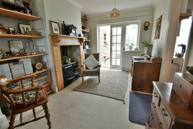 Photo 3