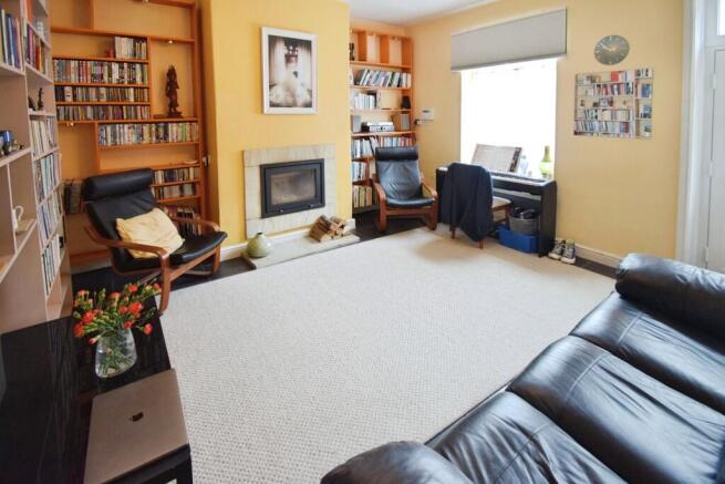 4 bed Terraced for sale Image 5