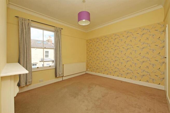 2 bed Terraced for sale Image 9