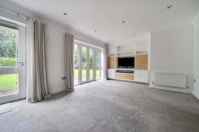 1405750-10-6985ba...