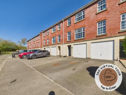 Eric Drive, Elworth, Sandbach, CW11