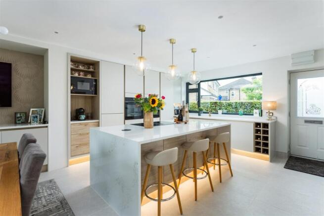 9 Parklands Crescent-18.jpg