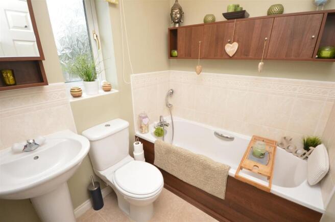 Family Bathroom.jpg