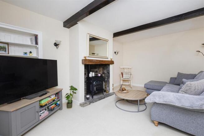 Bramleys Estate Agents - Far Bank - Shelley (10).j