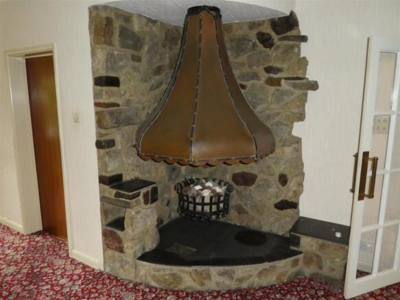 fireplace.JPG
