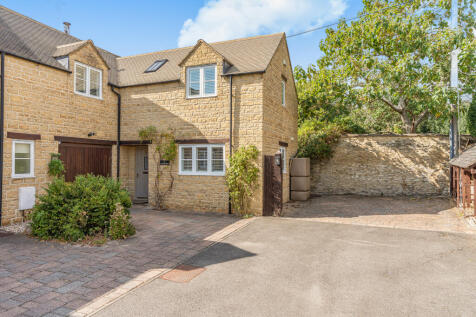 Bridge Street, Bampton, Oxfordshire