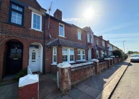73, Gloucester Road, Littlehampton BN17 7BS