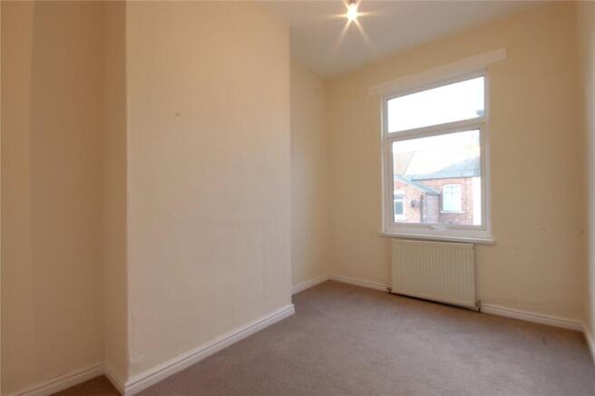 2 bed Terraced to rent Image 8