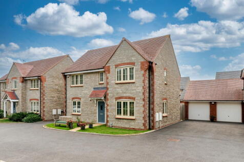 Muntjac Road, Langford